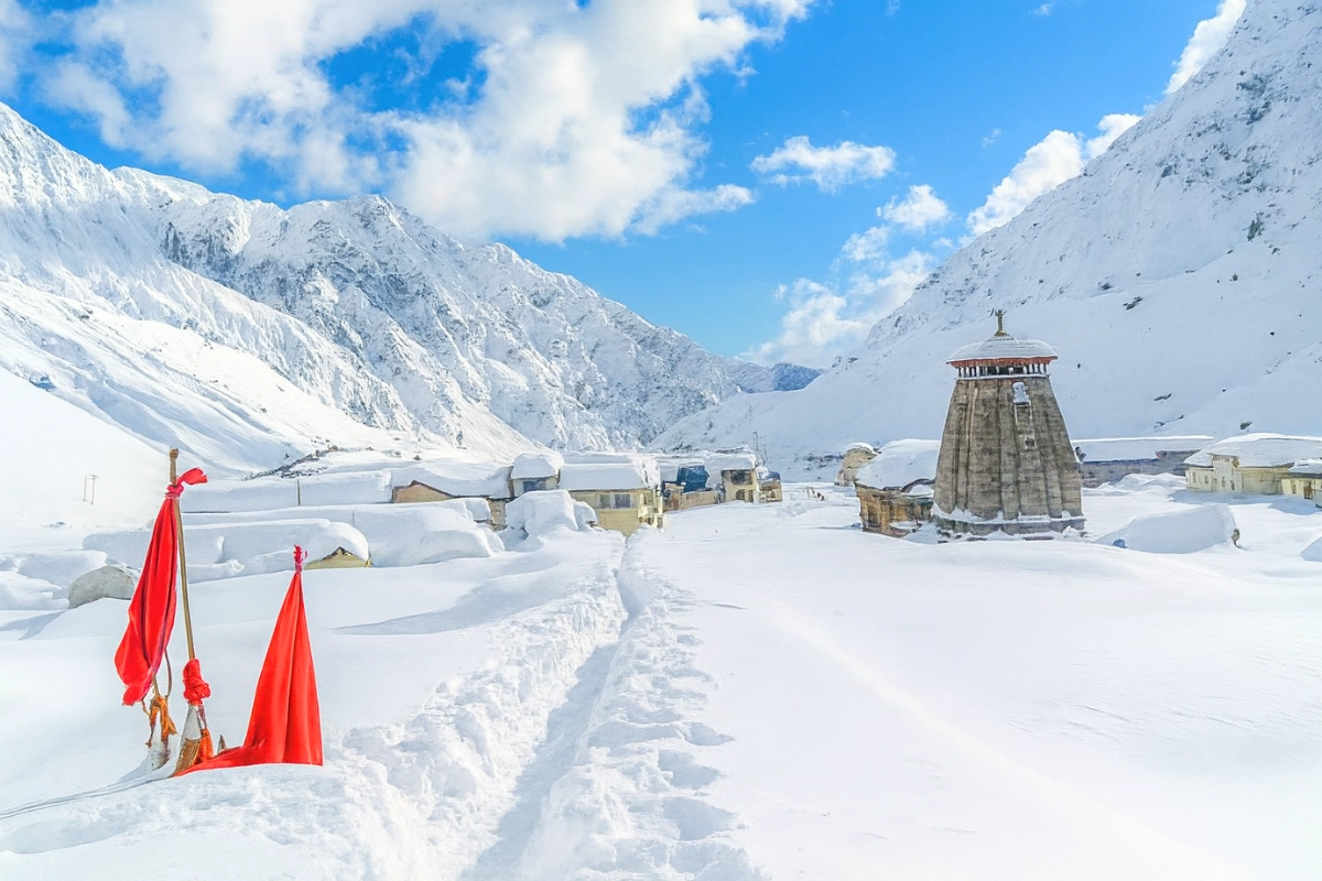 First Winter’s Snowfall in Kedarnath