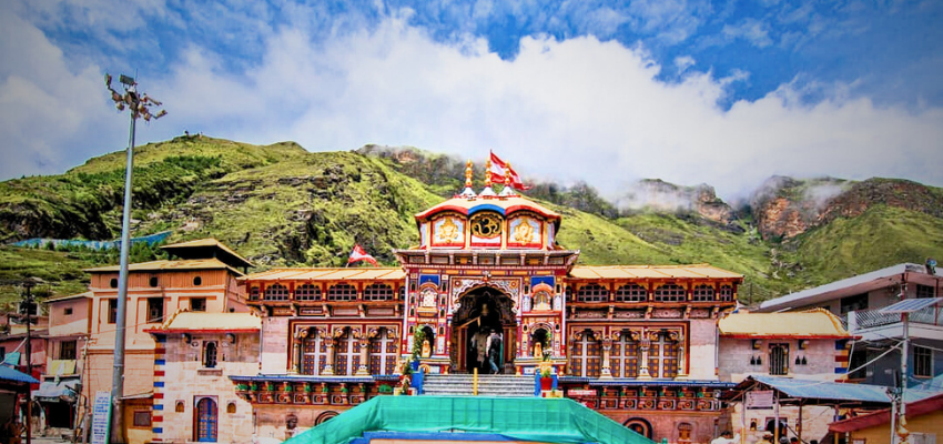 Do Dham Yatra By Tempo Traveller