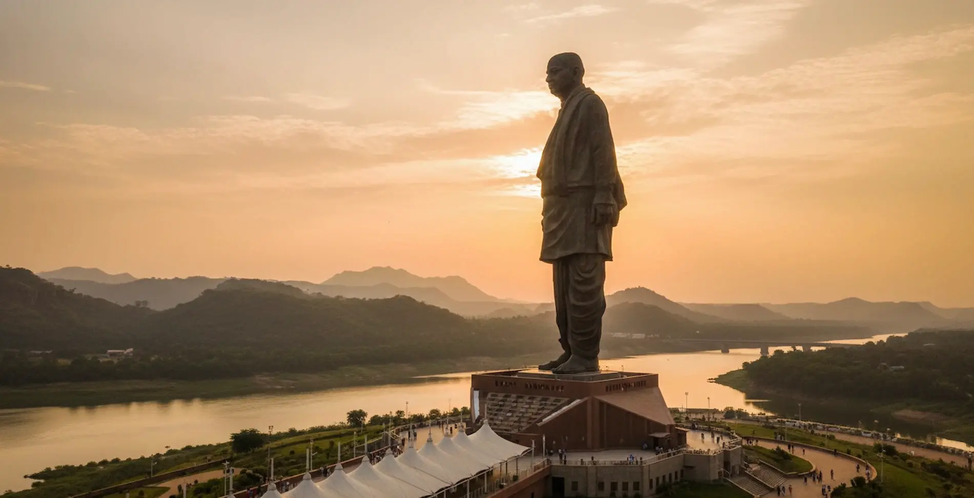 Vadodra Tour Packages promotional banner