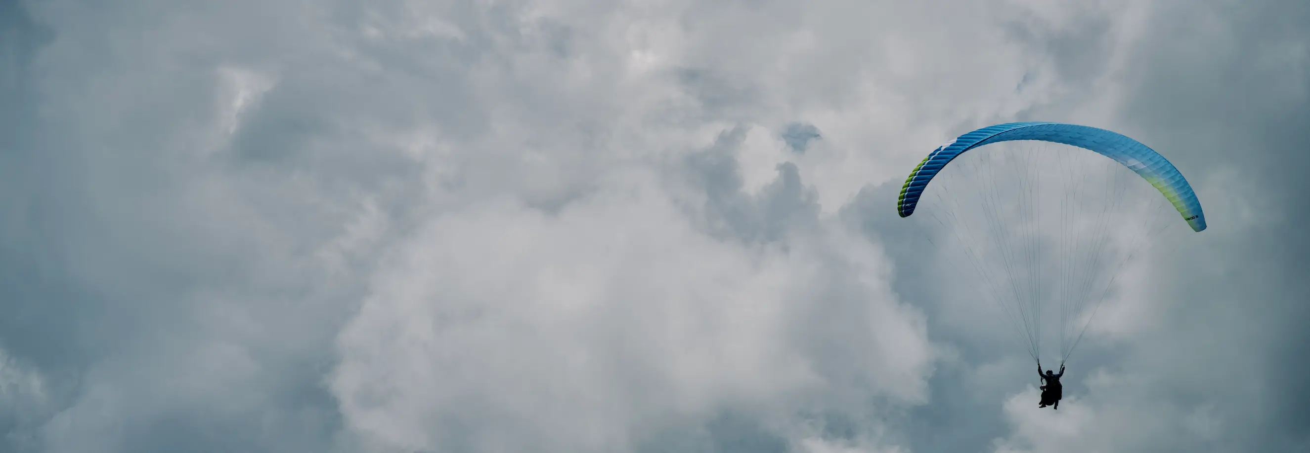 Manali Tour Packages promotional banner