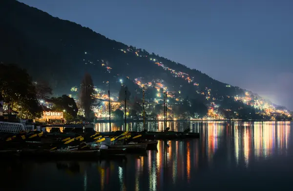 Uttarakhand Tour Packages promotional banner